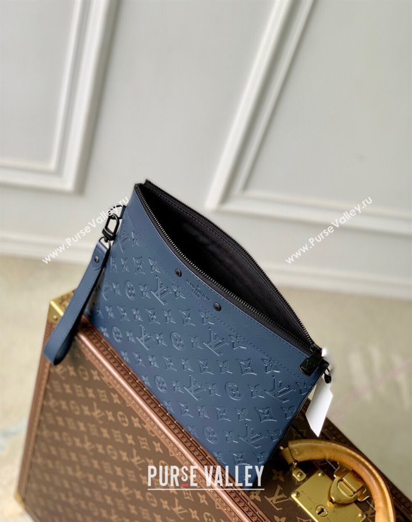 Louis Vuitton Mens Pochette To-Go Pouch in Sand Grey Monogram Shadow Leather M14914 Navy Blue 2025 (KI-250523066)