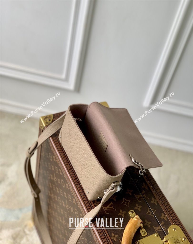 Louis Vuitton Mens Steamer Wearable Wallet Mini Bag in Monogram Leather Beige 2025 M13889 (KI-250524033)