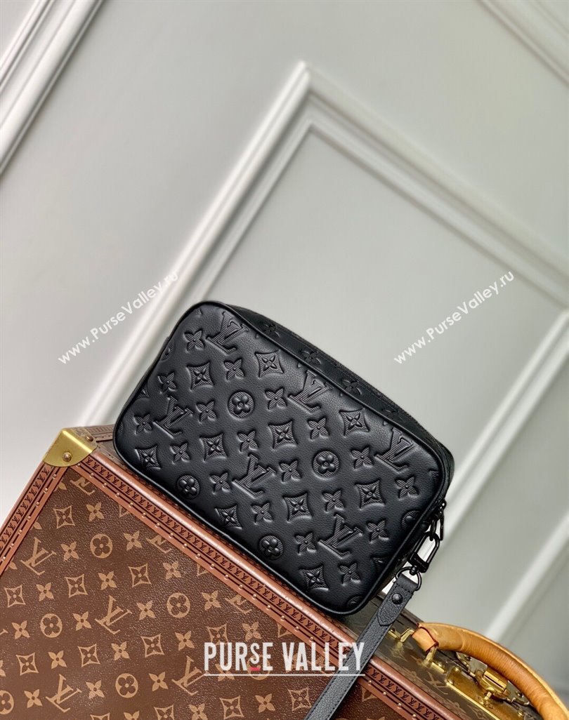 Louis Vuitton Mens Pochette Kasai Clutch in Black Monogram Shadow Leather M14910 2025 (KI-250523089)