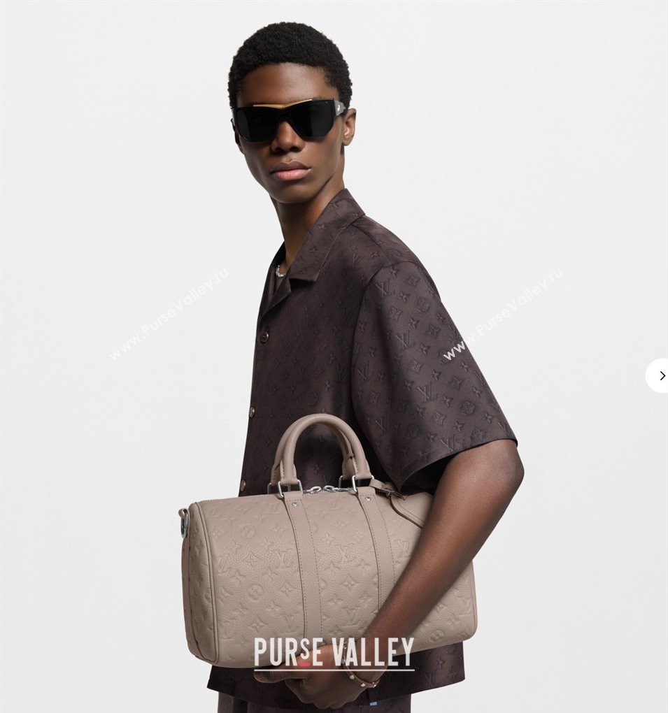 Louis Vuitton Mens Keepall Bandouliere 35 Bag in Monogram Leather M13865 Misty Lake Green 2025 (KI-250524037)