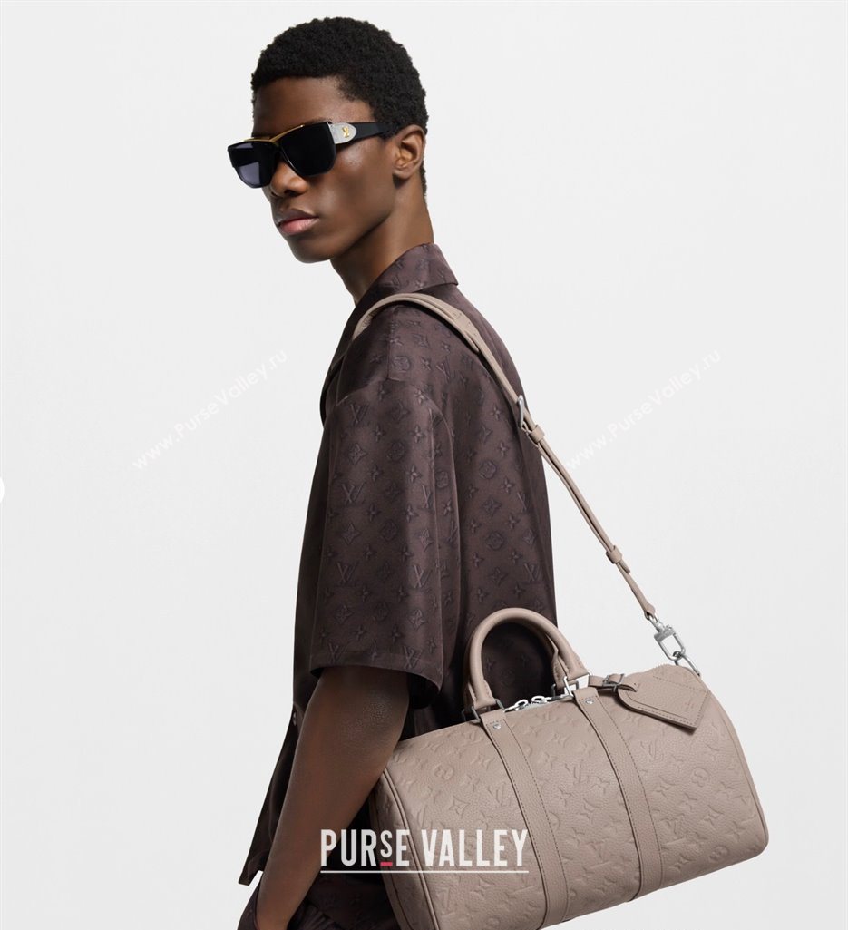 Louis Vuitton Mens Keepall Bandouliere 35 Bag in Monogram Leather M13865 Misty Lake Green 2025 (KI-250524037)