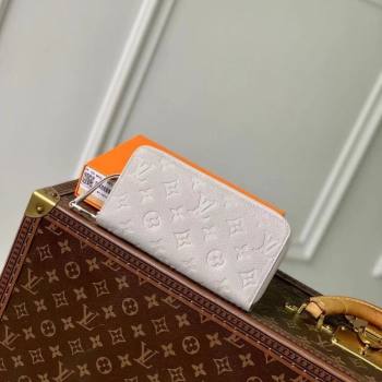 Louis Vuitton Zippy Wallet in Brume Grey Monogram Leather M13825 2025 (KI-250524040)