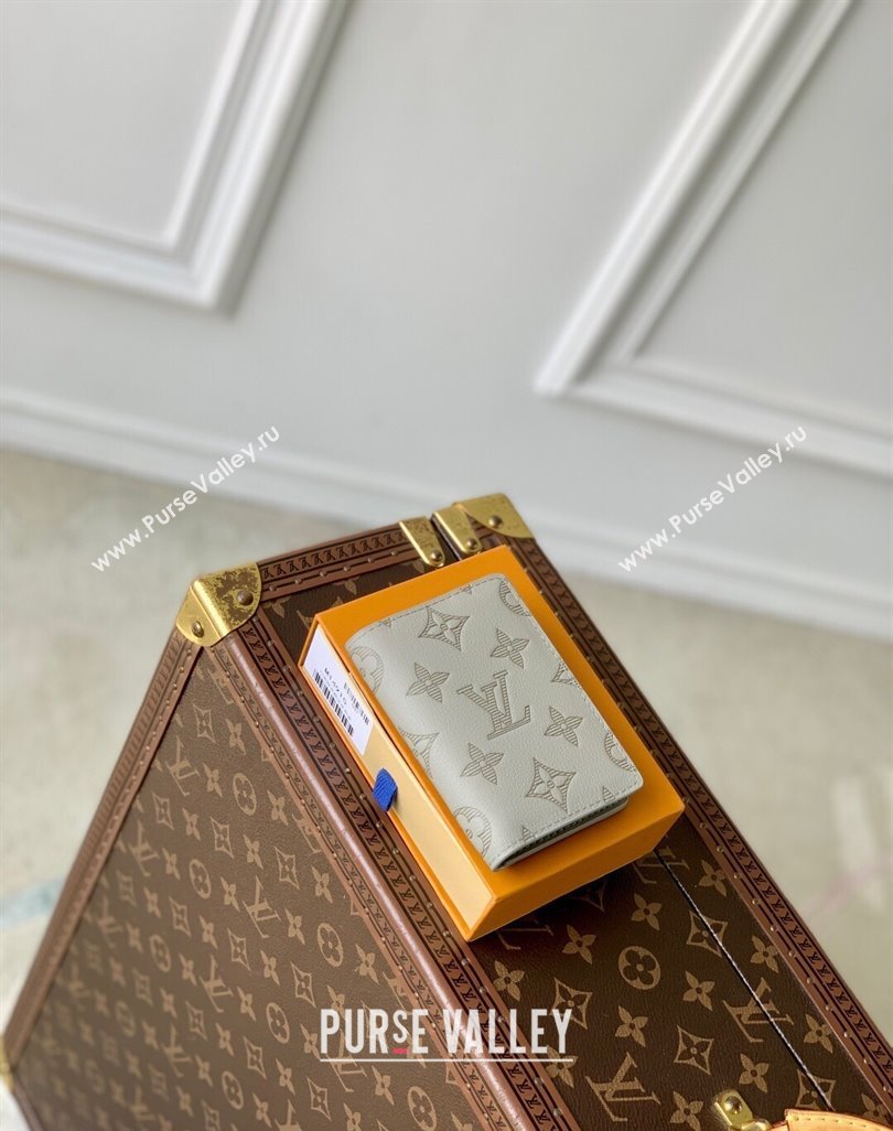 Louis Vuitton Pocket Organizer Wallet in Sand Grey Monogram Shadow Leather M14915 2025 (KI-250523074)