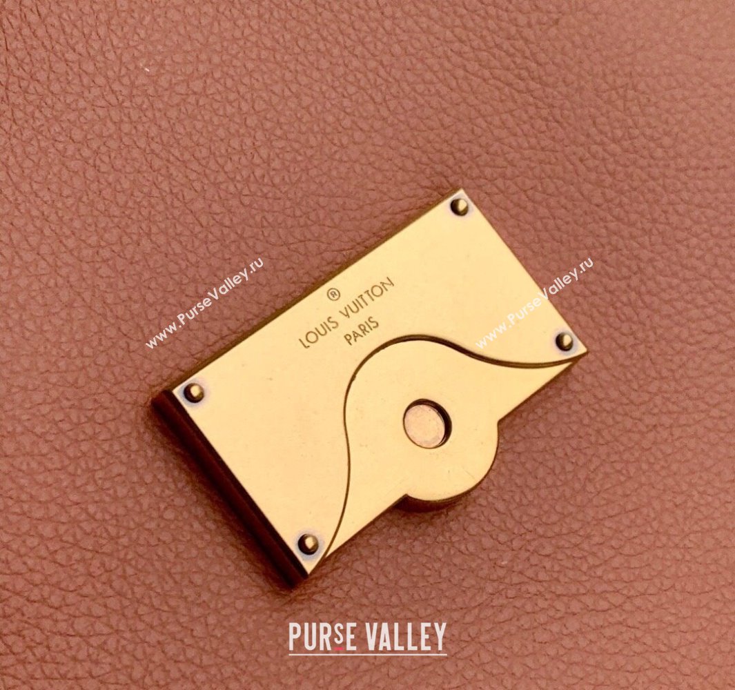 Louis Vuitton Low Key Messenger Bag in Calf Leather M13151 Cognac Brown 2025 (KI-250523093)