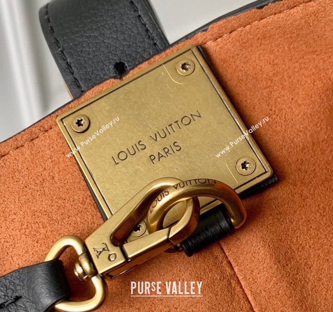 Louis Vuitton Low Key Messenger Bag in Calf Leather M13148 Black 2025 (KI-250523094)