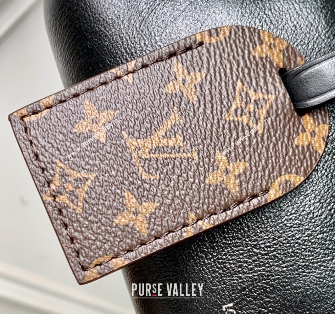 Louis Vuitton Pochette Vibe Bag in Black Lambskin leather M14544 2025 (KI-250523106)