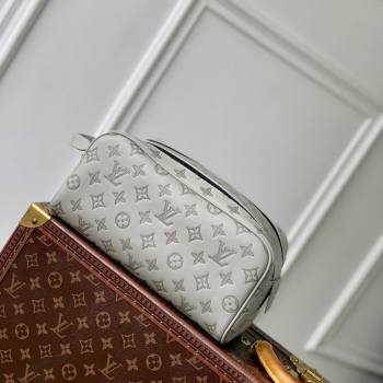 Louis Vuitton Dopp Kit Clutch in Sand Grey Monogram Shadow Leather M14843 2025 (KI-250523082)