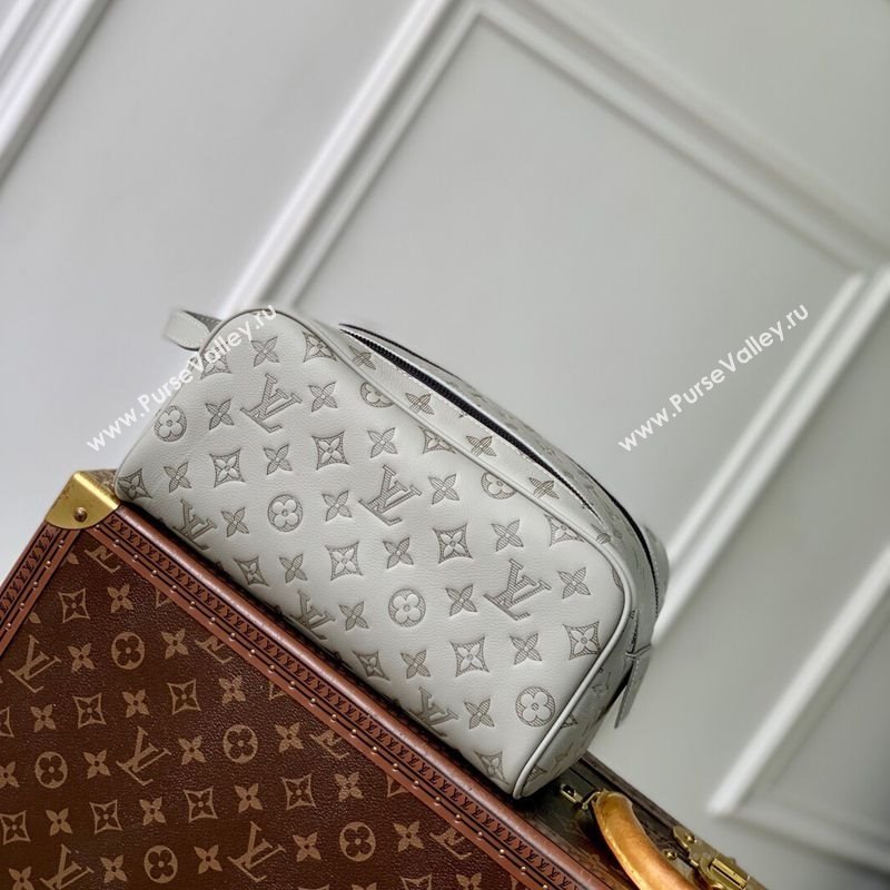 Louis Vuitton Dopp Kit Clutch in Sand Grey Monogram Shadow Leather M14843 2025 (KI-250523082)
