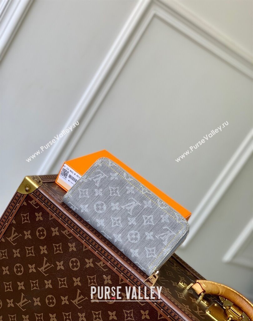 Louis Vuitton Zippy Wallet in Cloudy Grey Certified Organic Cotton M13214 2025 (KI-250523025)