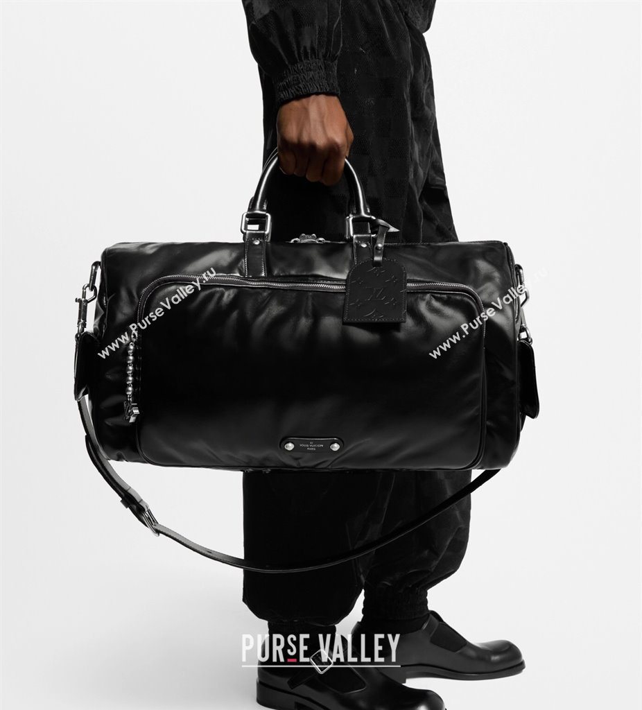 Louis Vuitton Keepall Cargo Bandouliere 50 Travel Bag in Black Leather M13992 2025 (KI-250524010)