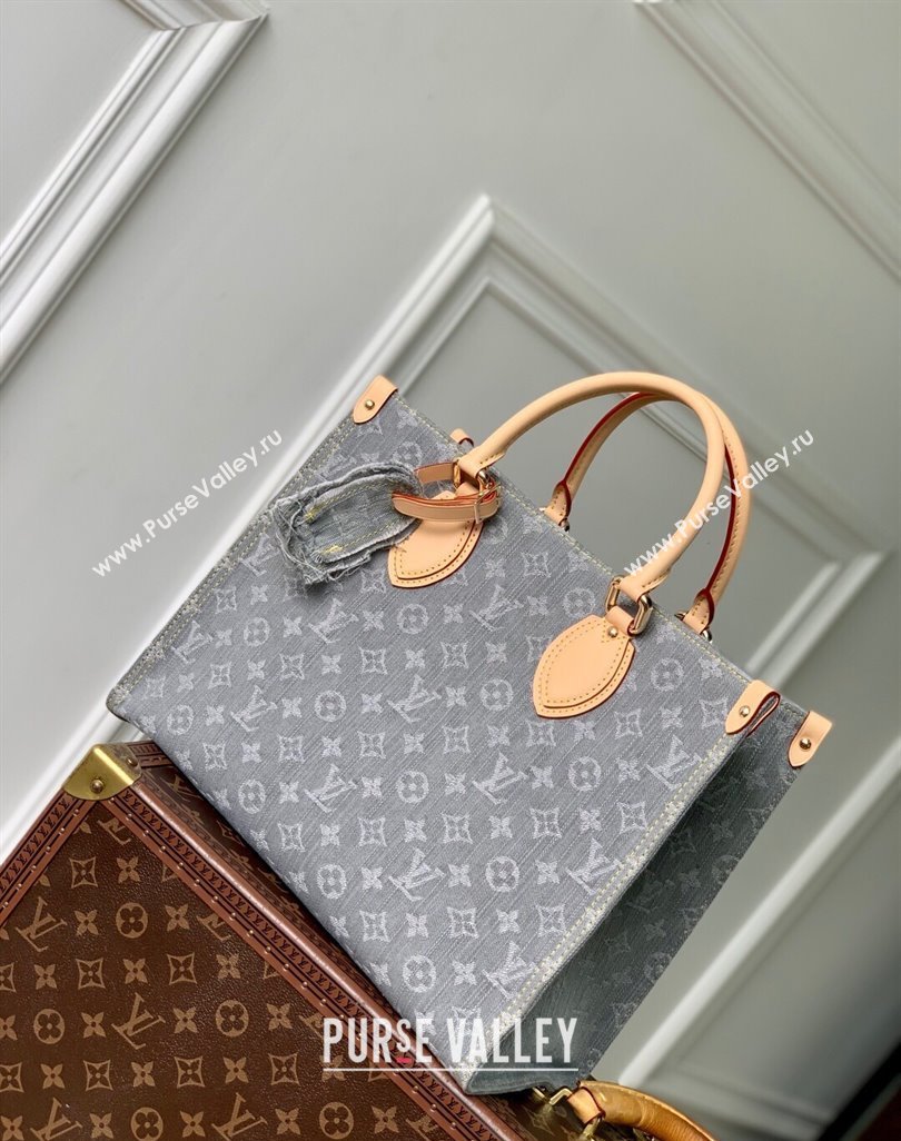 Louis Vuitton OnTheGo MM bag in Cloudy Grey Certified Organic Cotton M13189 2025 (KI-250523022)