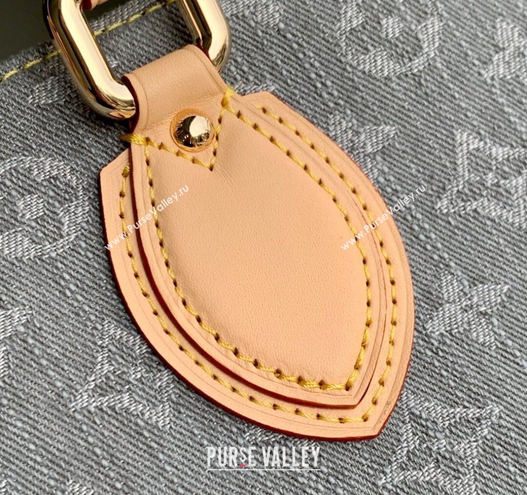 Louis Vuitton OnTheGo MM bag in Cloudy Grey Certified Organic Cotton M13189 2025 (KI-250523022)