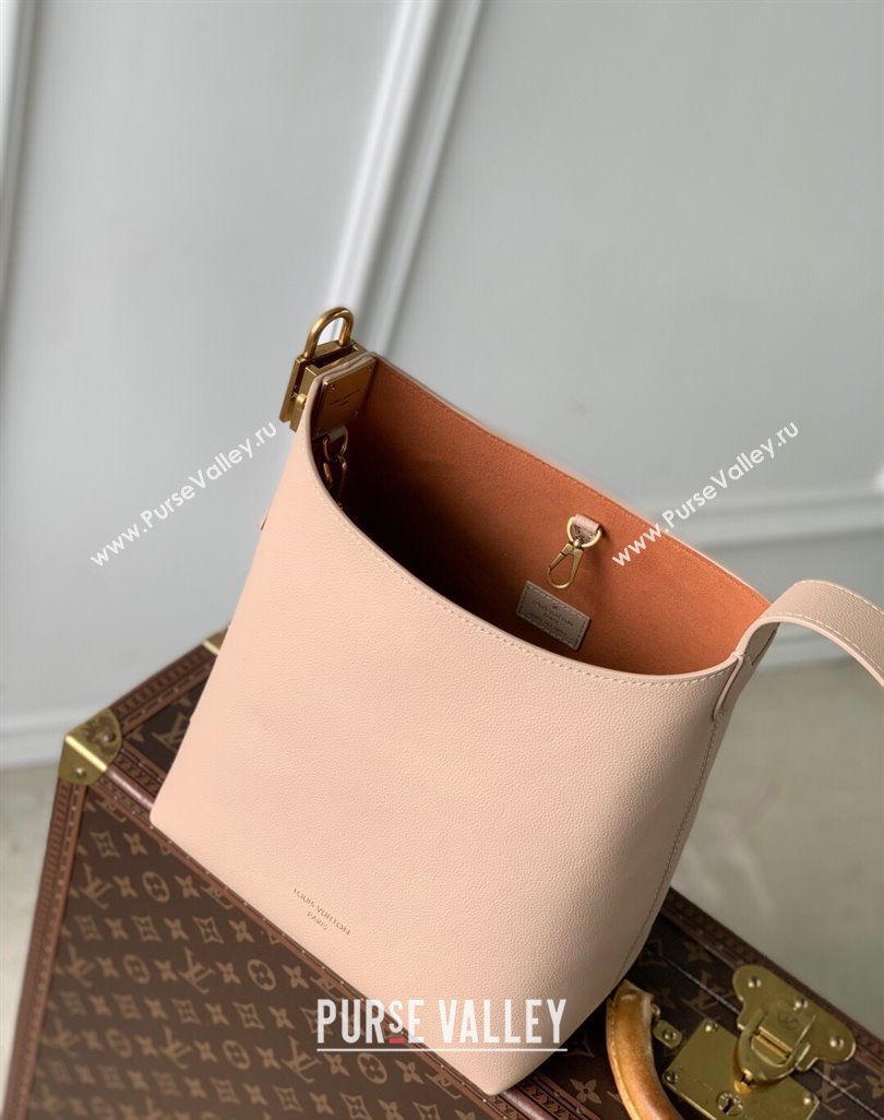 Louis Vuitton Low Key Hobo PM bag in Calfskin M14265 Nude Pink 2025 (KI-250524048)