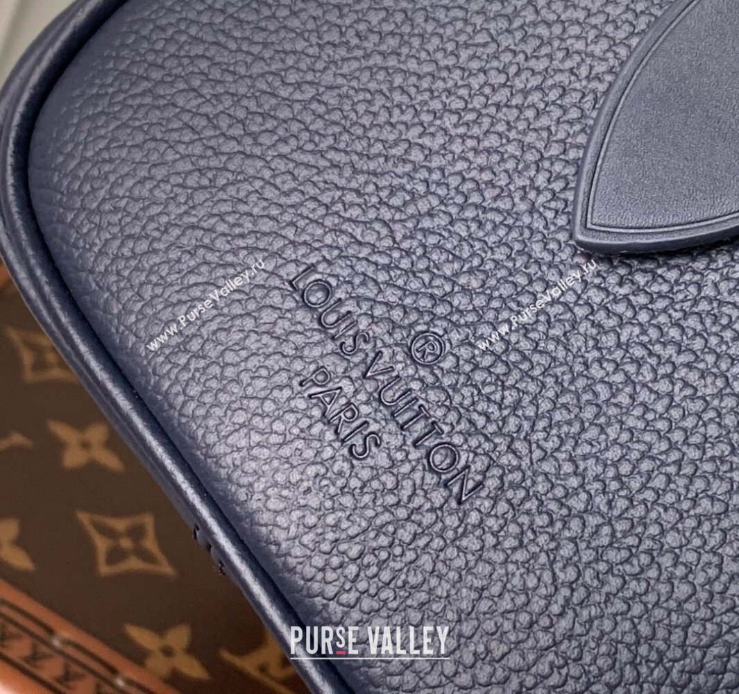 Louis Vuitton Speedy Bandouliere 20 Bag in Monogram Leather Navy Blue M14200 2025 (KI-250524049)