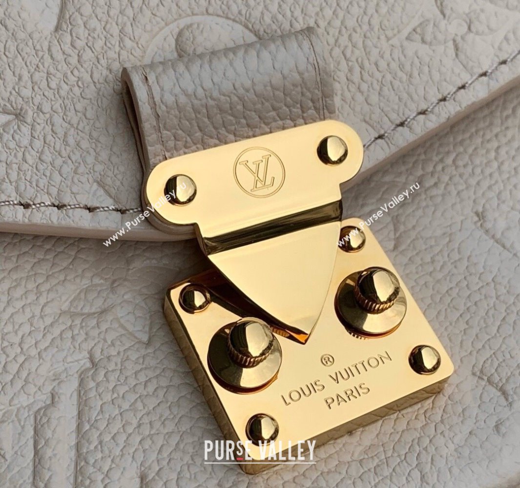 Louis Vuitton Pochette Metis East West Bag in Monogram Grained Leather Sand Beige 2025 M14322 (KI-250524051)