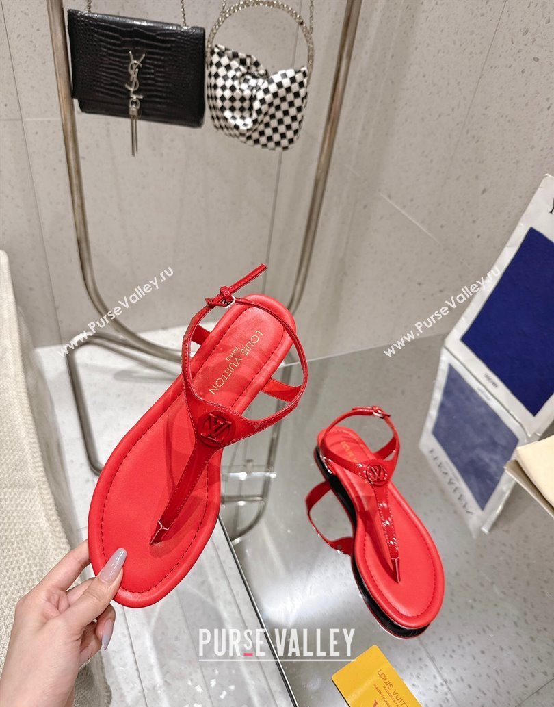 Louis Vuitton Sunkiss Flat Thong Sandals Patent Leather Red 2025 1AHKU7 (MD-250609038)
