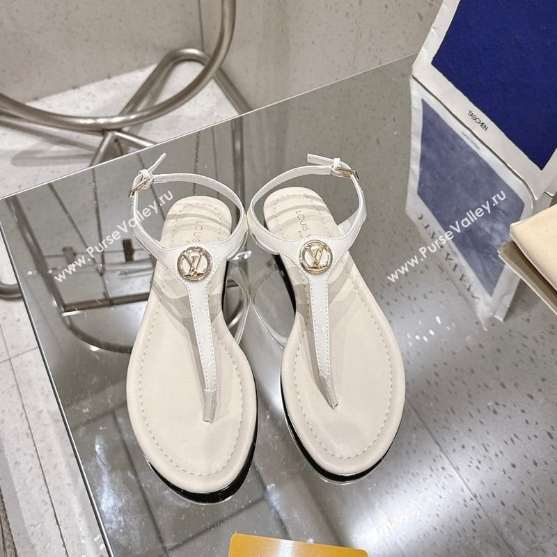 Louis Vuitton Sunkiss Flat Thong Sandals Patent Leather White 2025 1AHKU7 (MD-250609040)