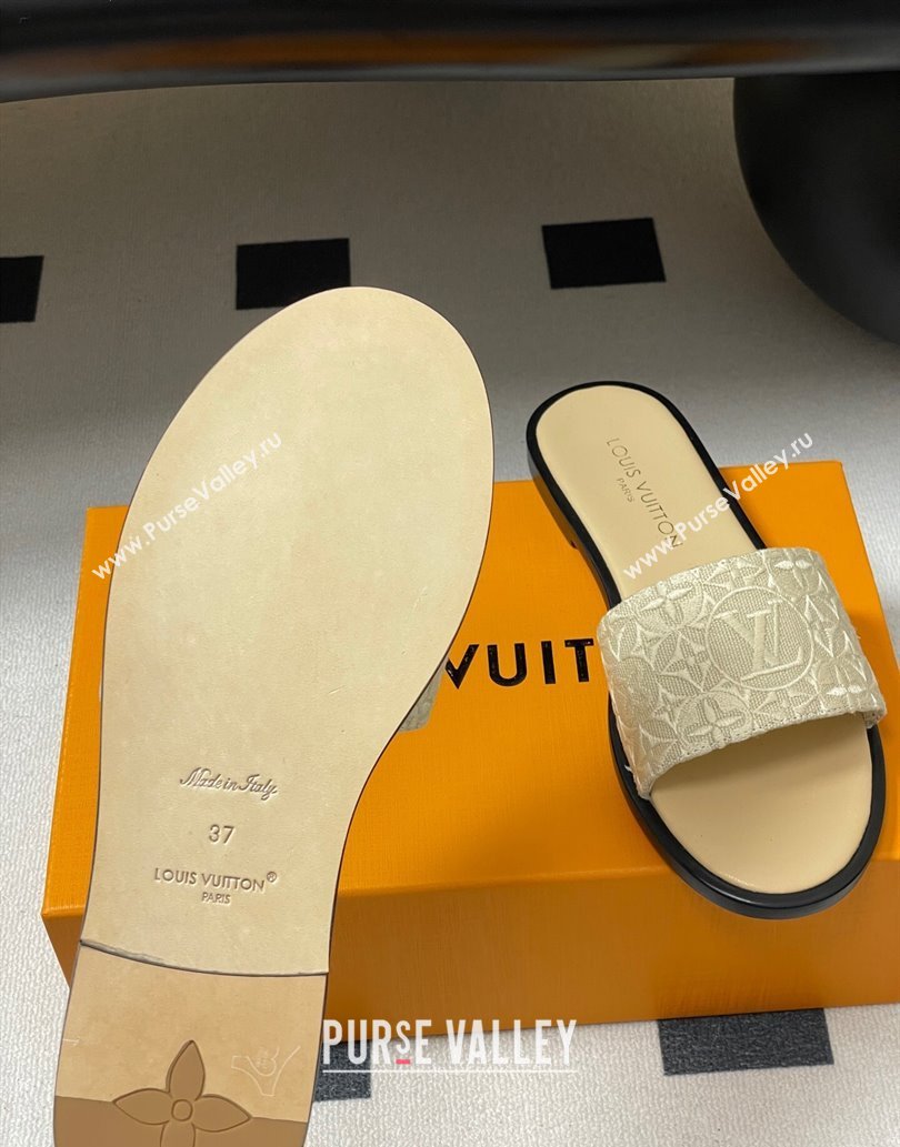 Louis Vuitton Flat Slides Sandal in Monogram Jacquard Beige 2025 0609 (MD-250609051)