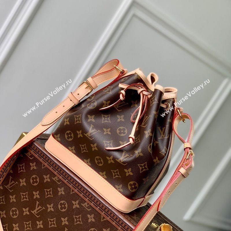 Louis Vuitton Noe BB Bucket bag in Monogram Canvas 2025 M46983 (KI-250702024)