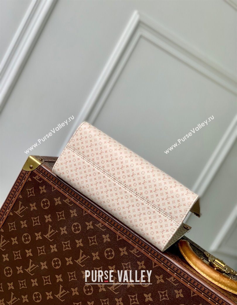 Louis Vuitton Onthego PM Tote Bag in Micro Monogram Leather Sand White/beige 2025 M15138 (KI-250702026)