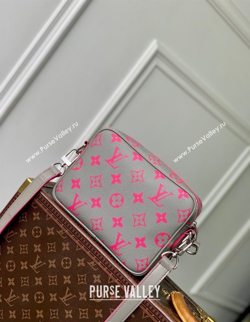Louis Vuitton Mens Nil Bag in Monogram Glow Canvas Grey/Pink 2025 M15024 (KI-250702029)