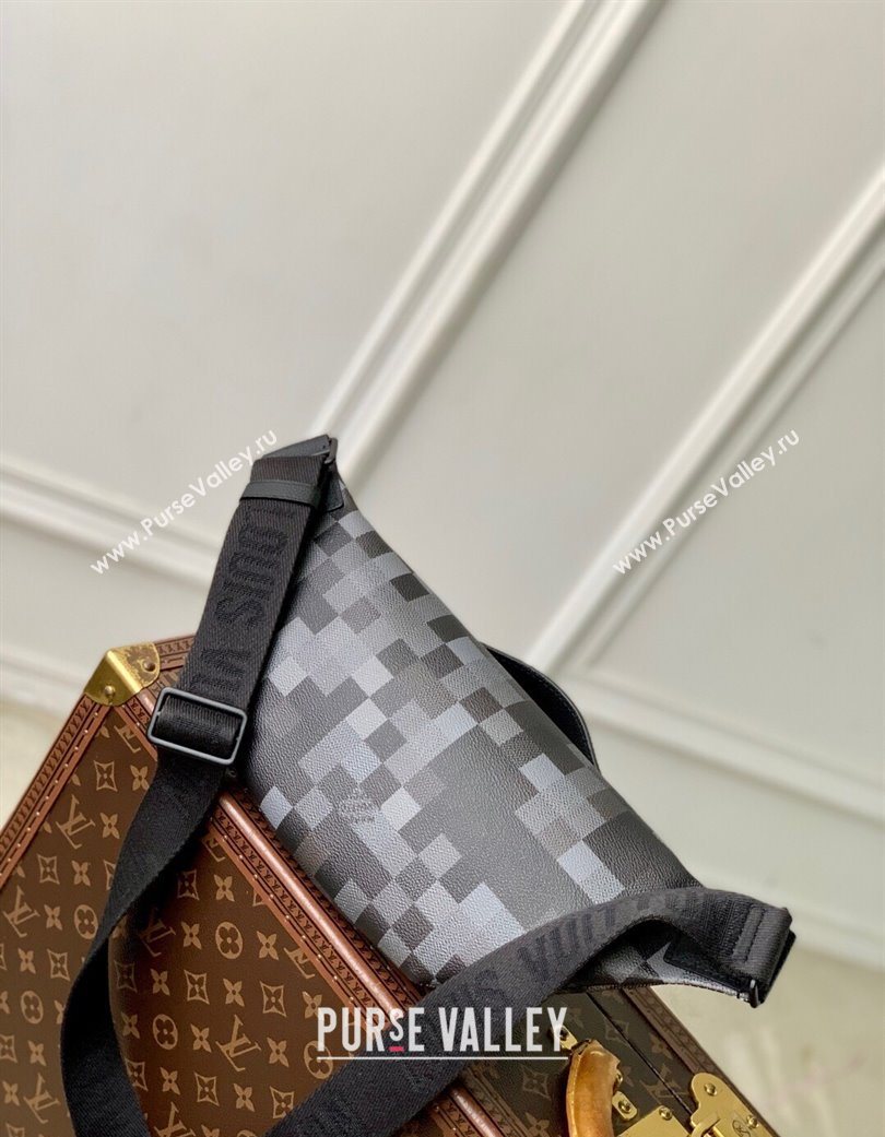 Louis Vuitton Mens Rush Bumbag in Damoflage Black Canvas M14920 2025 (KI-250702031)