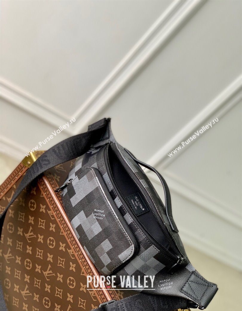 Louis Vuitton Mens Rush Bumbag in Damoflage Black Canvas M14920 2025 (KI-250702031)