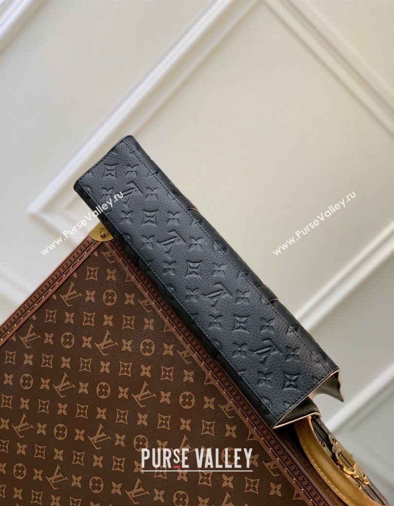 Louis Vuitton Mens Sac Plat NV bag in Black Taurillon Leather M21866 (KI-250702033)