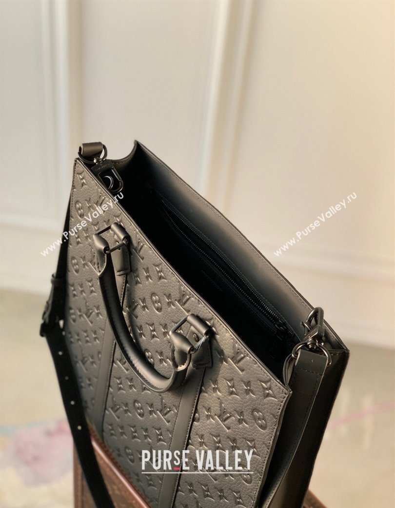 Louis Vuitton Mens Sac Plat NV bag in Black Taurillon Leather M21866 (KI-250702033)