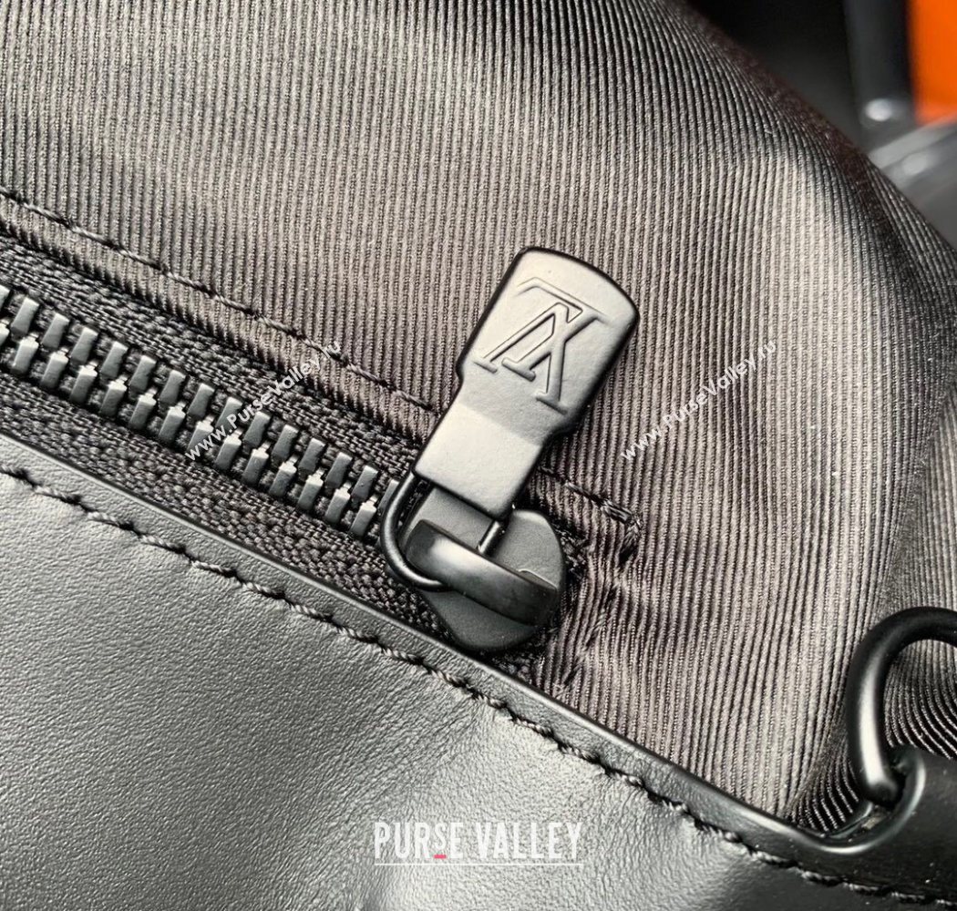 Louis Vuitton Mens Sac Plat 24H Tote bag in Black Taurillon Leather M21865 (KI-250702034)