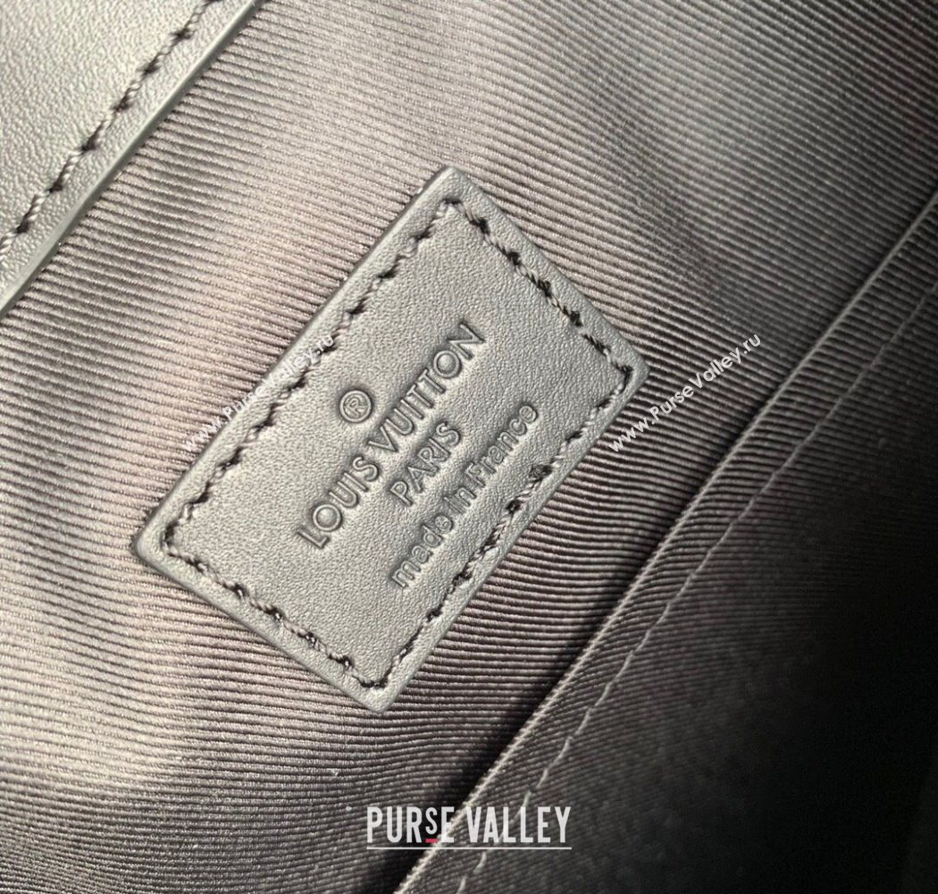 Louis Vuitton Mens Sac Plat 24H Tote bag in Black Taurillon Leather M21865 (KI-250702034)