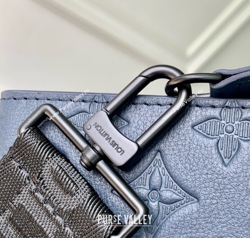 Louis Vuitton Mens Gaston Wearable Wallet in Monogram Shadow Leather M81115 navy Blue 2025 (KI-250702038)