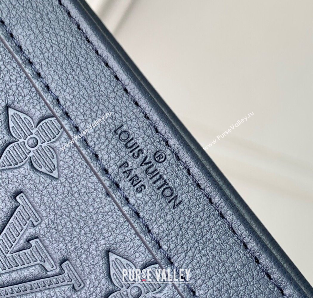 Louis Vuitton Mens Gaston Wearable Wallet in Monogram Shadow Leather M81115 navy Blue 2025 (KI-250702038)