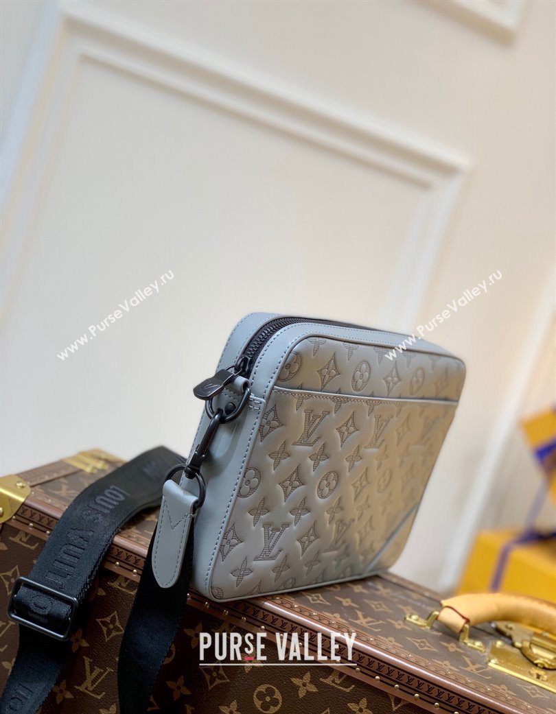 Louis Vuitton Mens Duo Messenger Bag in Monogram Shadow Leather Grey M46104 2025 (KI-250702040)