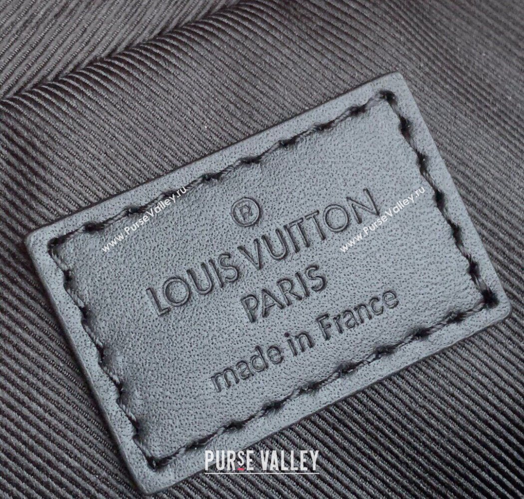 Louis Vuitton Mens Duo Messenger Bag in Monogram Shadow Leather Black M69827 2025 (KI-250702042)