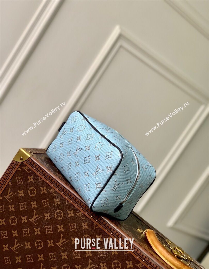 Louis Vuitton Mens Locker Dopp Kit Cluch in Monogram Heritage Canvas M14839 Blue 2025 (KI-250701108)