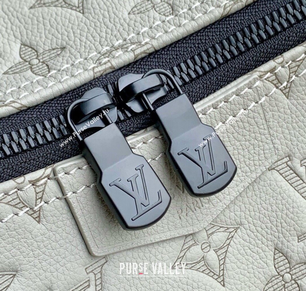 Louis Vuitton Hobo Hamac Bag in Sand Grey Monogram Shadow Leather M24468 2025 (KI-250702001)