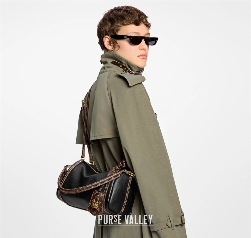 Louis Vuitton Express PM bag in Calfskin leather M26039 Black 2025 (KI-2508110027)