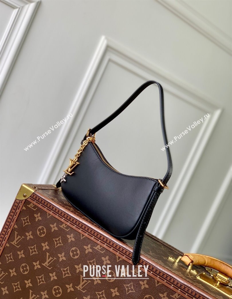 Louis Vuitton Pochette LV Bloom bag in Calfskin Leather M25525 Black 2025 (KI-2508110046)