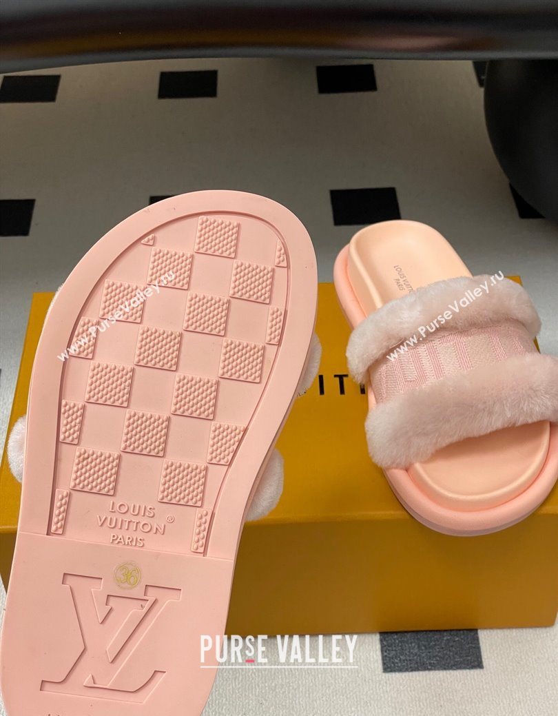Louis Vuitton Wool and Fabric Flat Slides Sandal Light Pink 2025 LV082904 (MD-250829103)