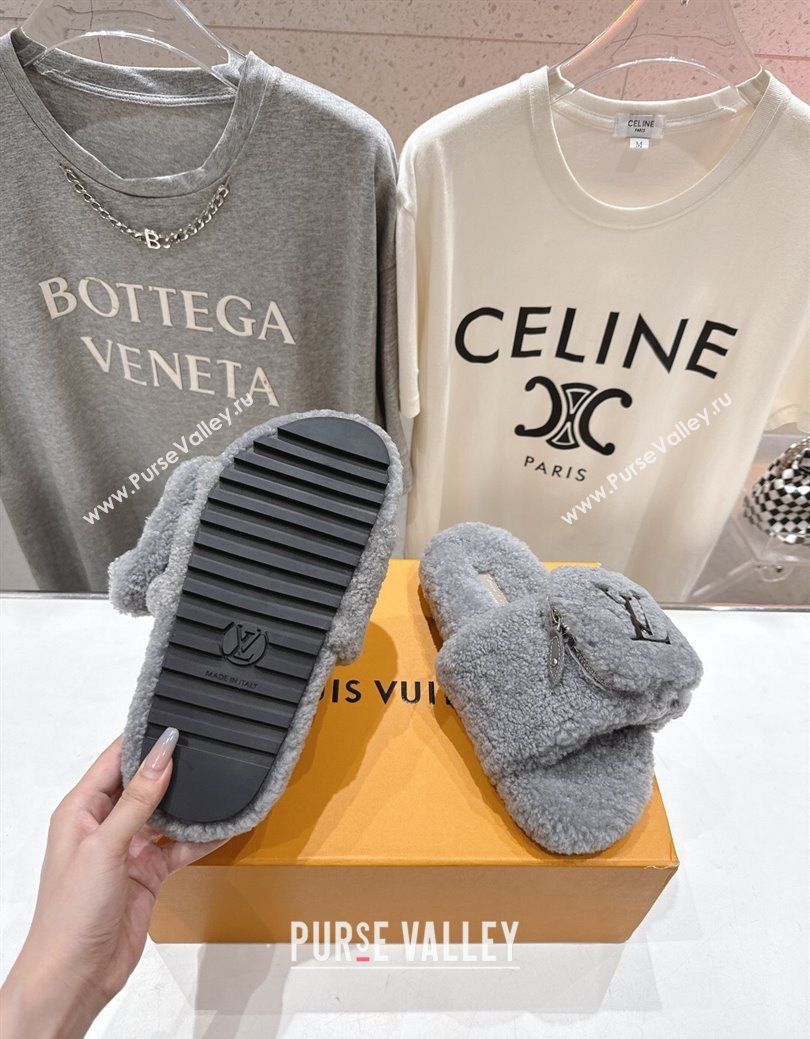 Louis Vuitton Shearling Flat Slides Sandal with Zip Pouch Grey 2025 LV082905 (MD-250829106)
