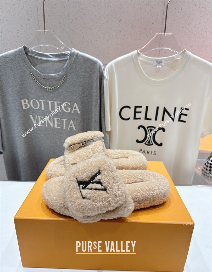 Louis Vuitton Shearling Flat Slides Sandal with Zip Pouch Beige 2025 LV082905 (MD-250829107)