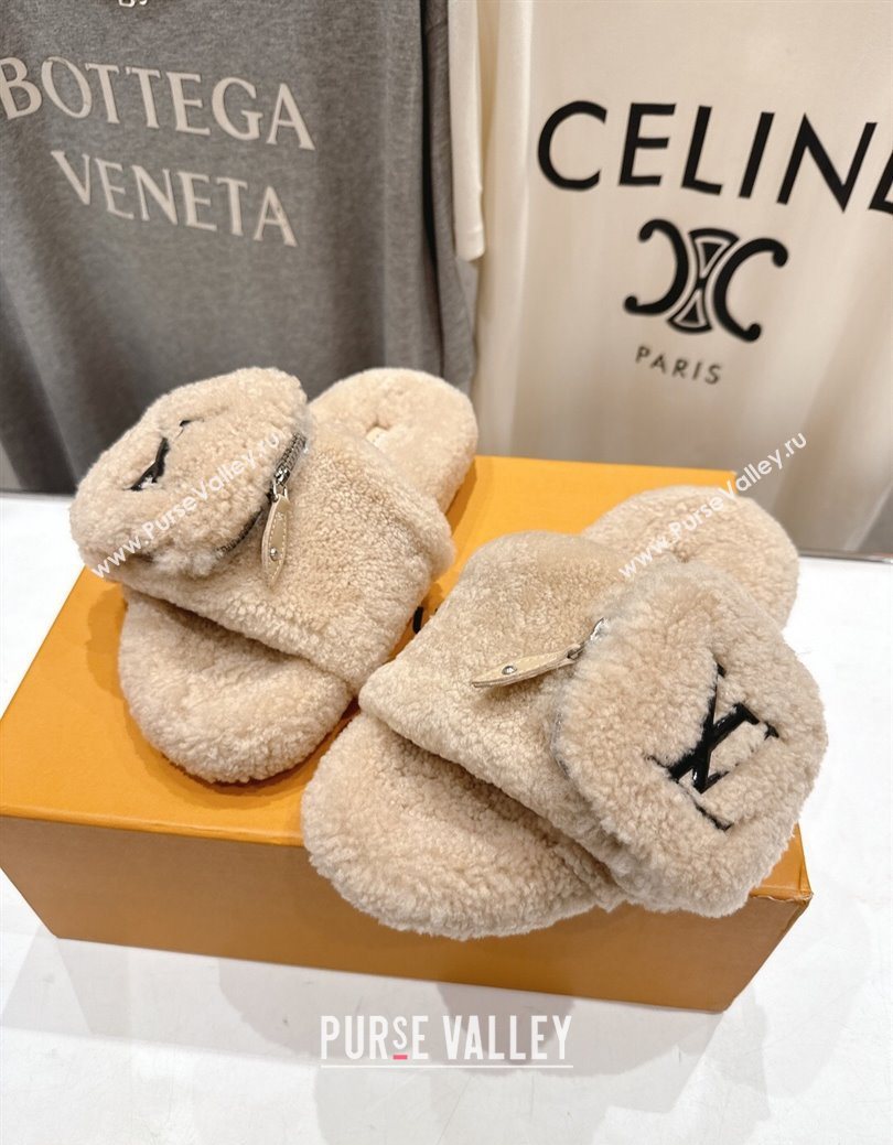 Louis Vuitton Shearling Flat Slides Sandal with Zip Pouch Beige 2025 LV082905 (MD-250829107)