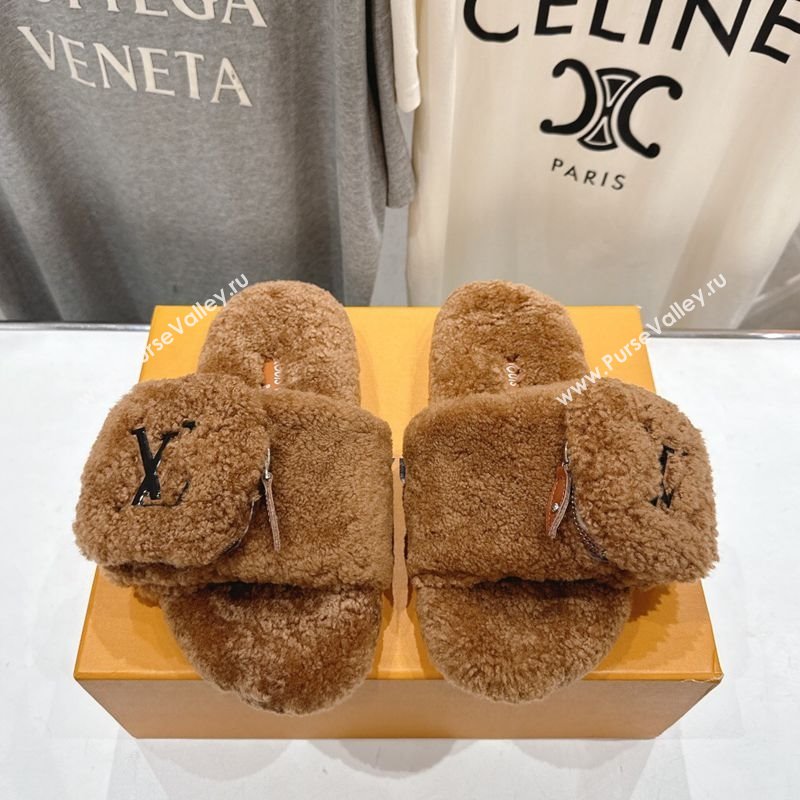 Louis Vuitton Shearling Flat Slides Sandal with Zip Pouch Brown 2025 LV082905 (MD-250829109)