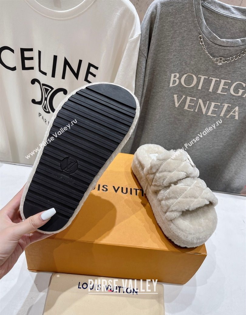 Louis Vuitton LV Bliss Comfort Shearling Platform Slides Sandal Grey 2025 LV082906 (MD-250829114)