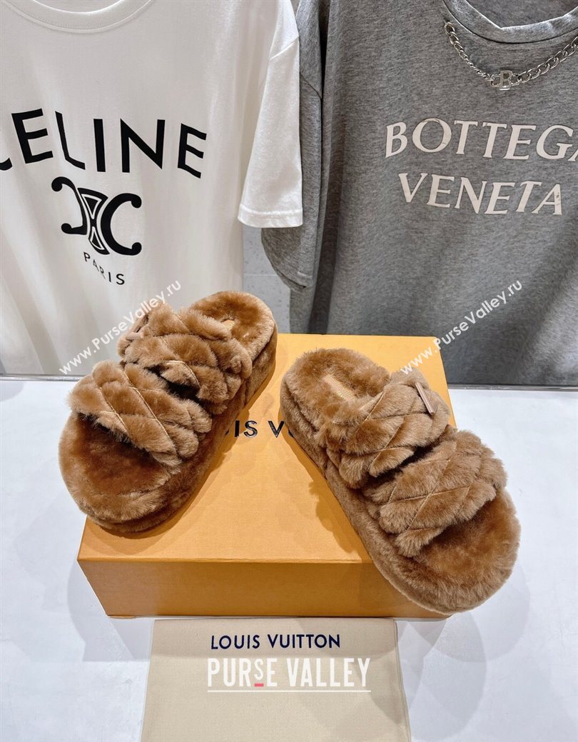 Louis Vuitton LV Bliss Comfort Shearling Platform Slides Sandal Brown 2025 LV082906 (MD-250829117)