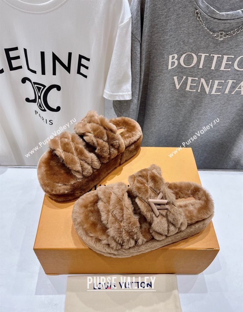 Louis Vuitton LV Bliss Comfort Shearling Platform Slides Sandal Brown 2025 LV082906 (MD-250829117)