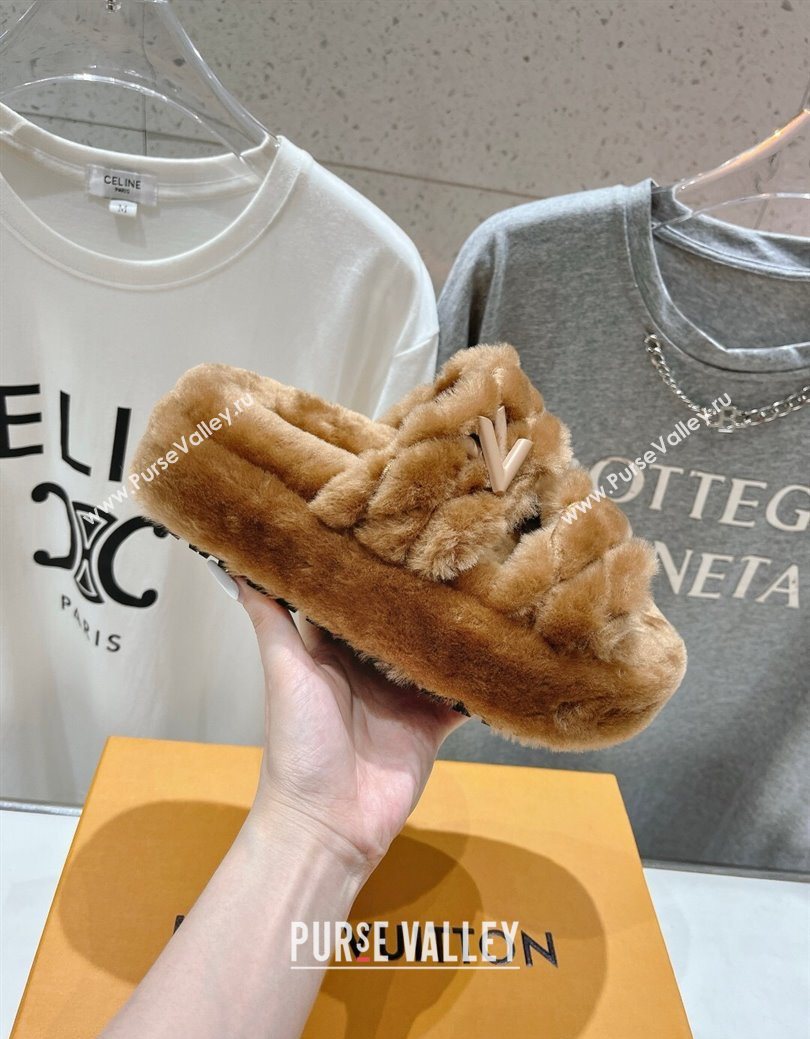Louis Vuitton LV Bliss Comfort Shearling Platform Slides Sandal Brown 2025 LV082906 (MD-250829117)