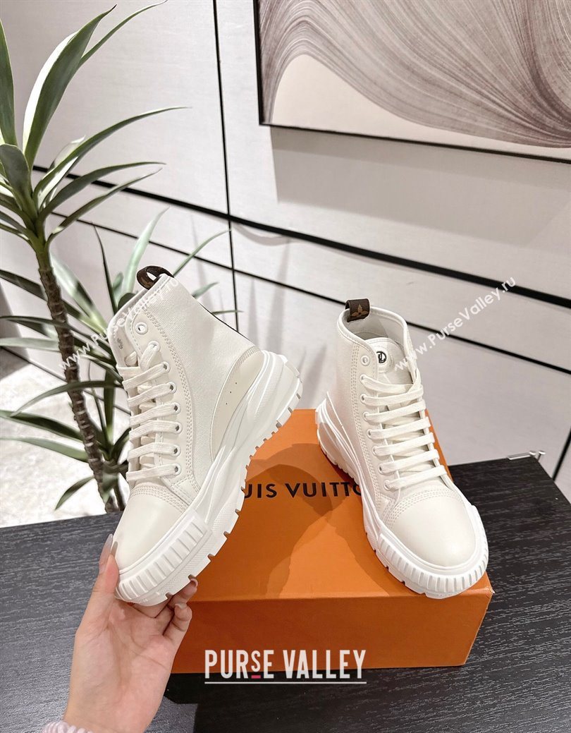 Louis Vuitton Canvas and Leather High Top Sneakers White2 2025 LV082902 (MD-250829041)