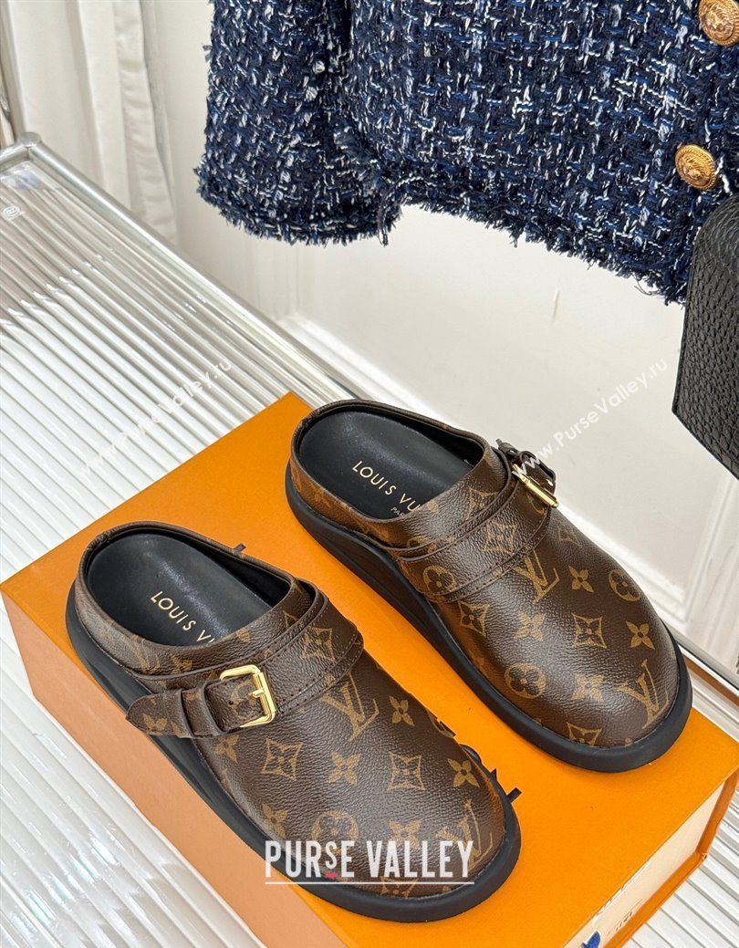 Louis Vuitton LV To-Go Flat Comfort Clog Mules in Monogram Canvas with Buckle Brown 2025 1AHLVU (MD-250829083)